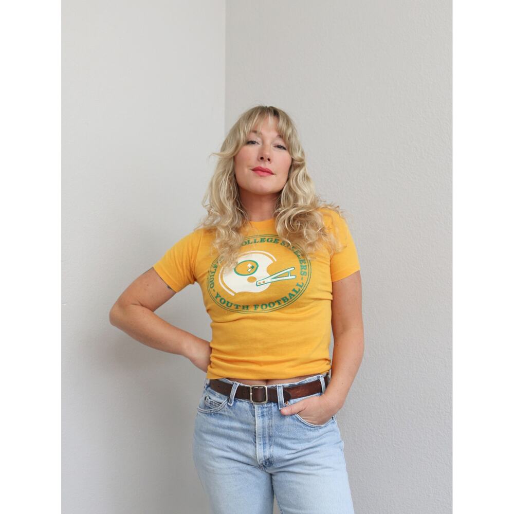1970's Vintage Sport-T Guilford College Steelers Football T-shirt ~ XXS to SM